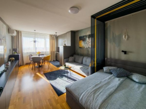 Flexible SelfCheckIns 65 / Arena / New Zagreb